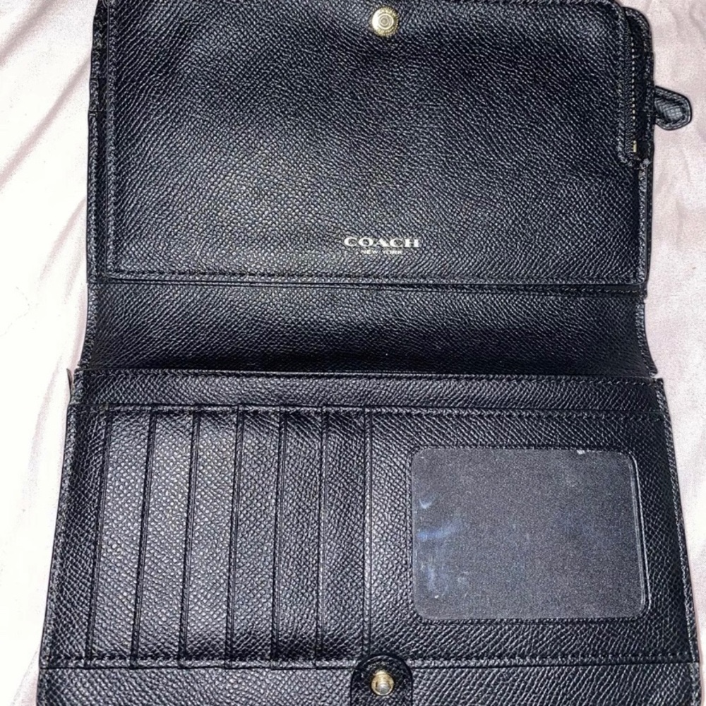 Coach Womens Polished Pebbled Leather Zip Wallet Gem